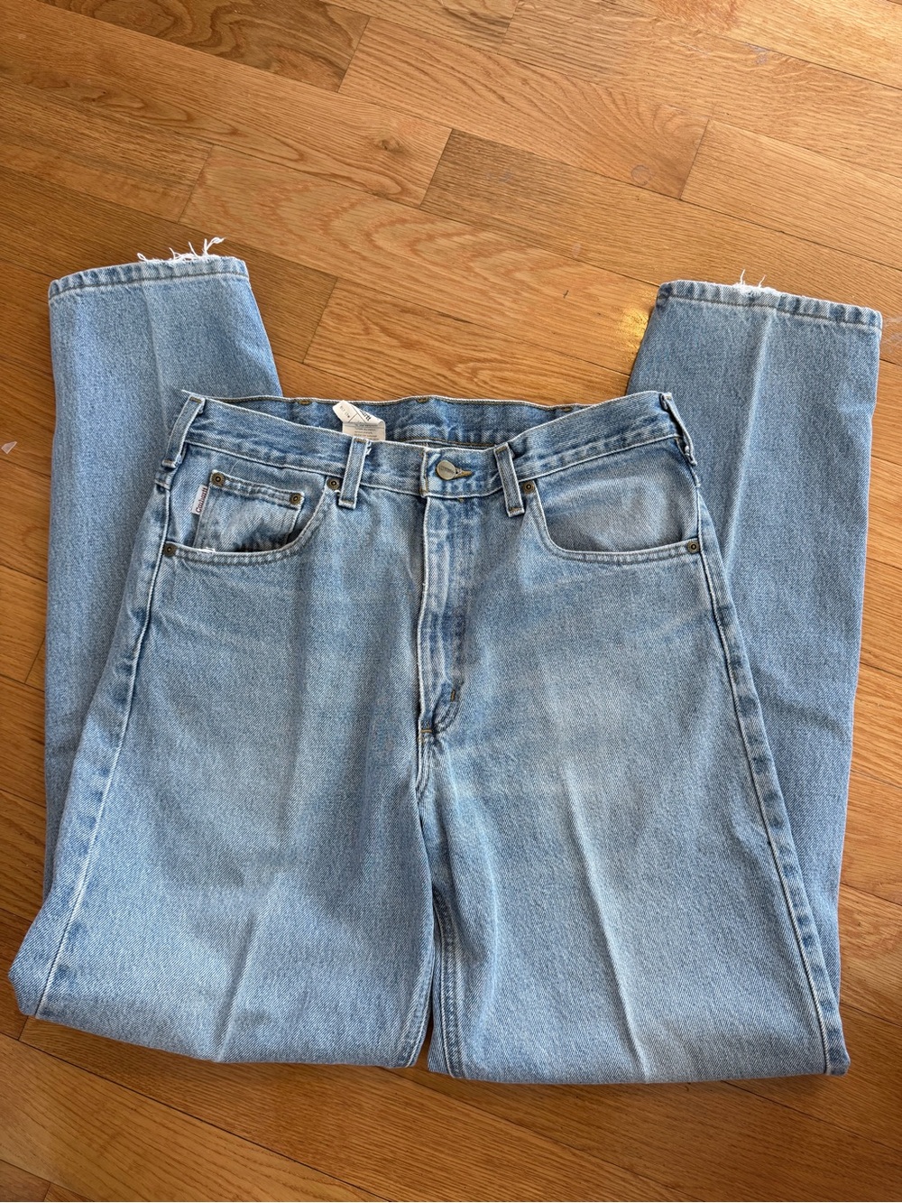 Carhartt Men’s Relaxed Fit Tapered Leg Denim Jeans - Picture 3 of 6